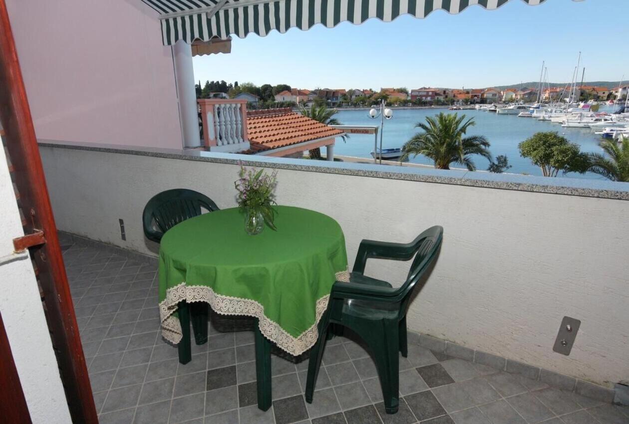 Apartments Ana Bibinje Extérieur photo